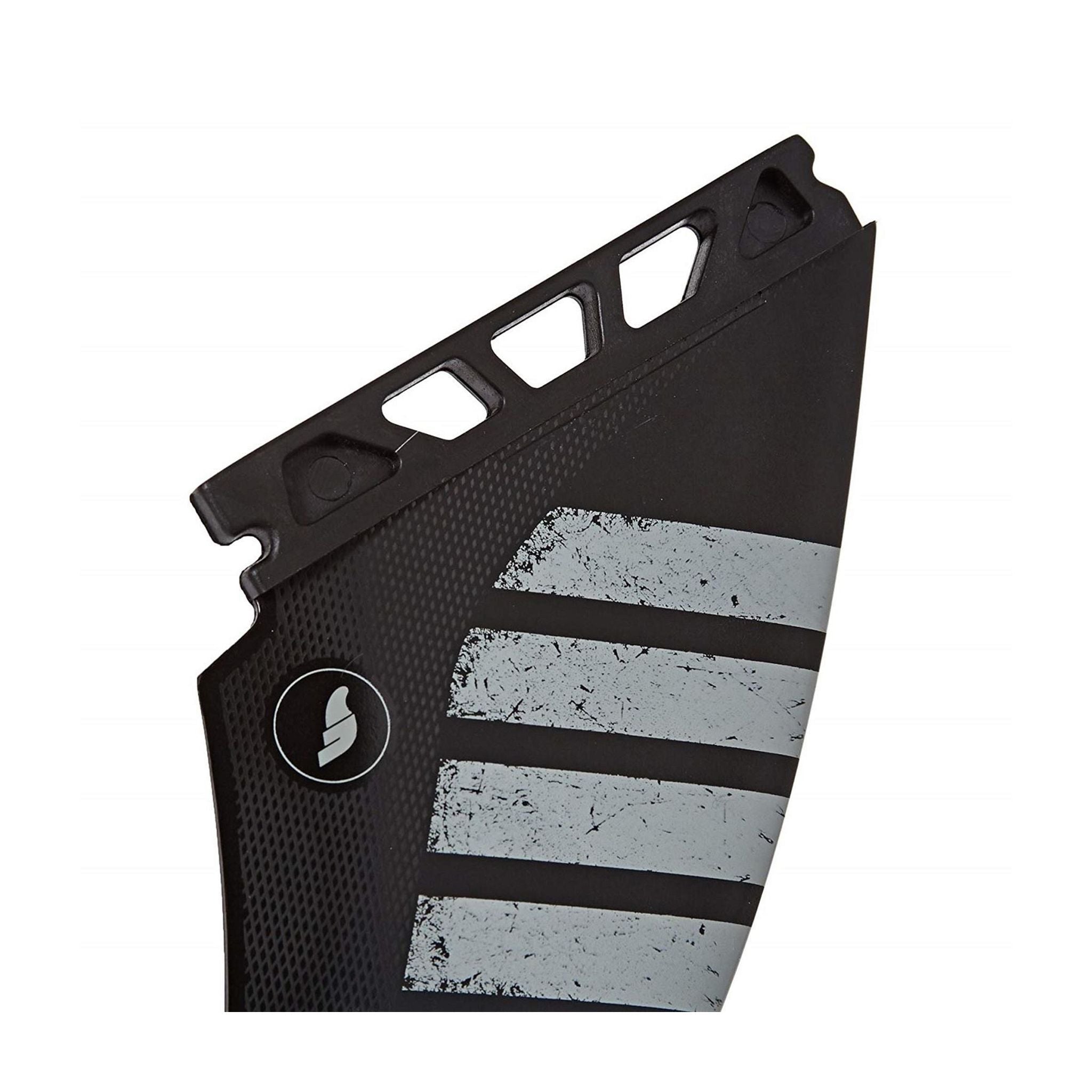 FUTURES Quad Fin Set Controller Alpha L Carbon 5.7