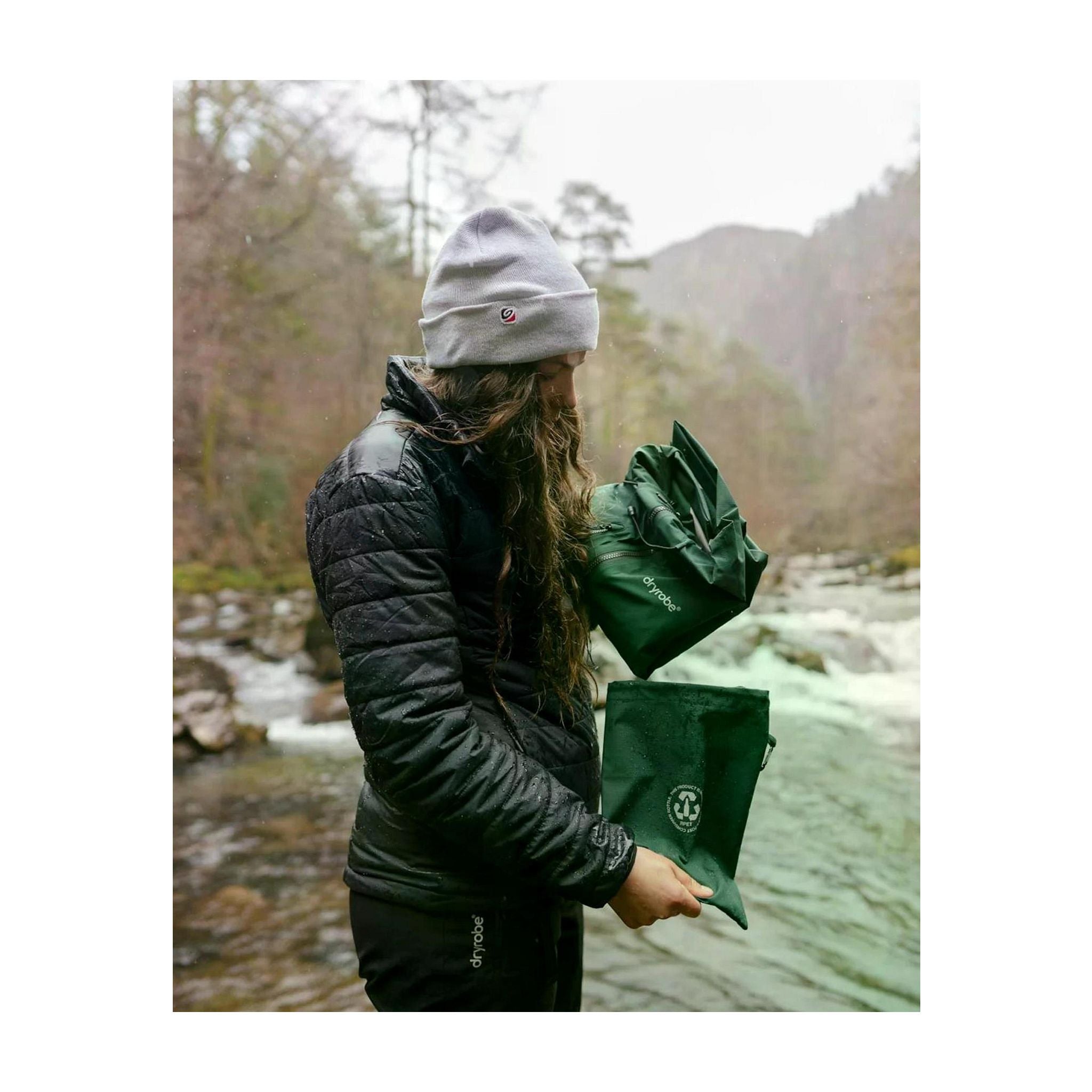 DRYROBE waterproof rain poncho
