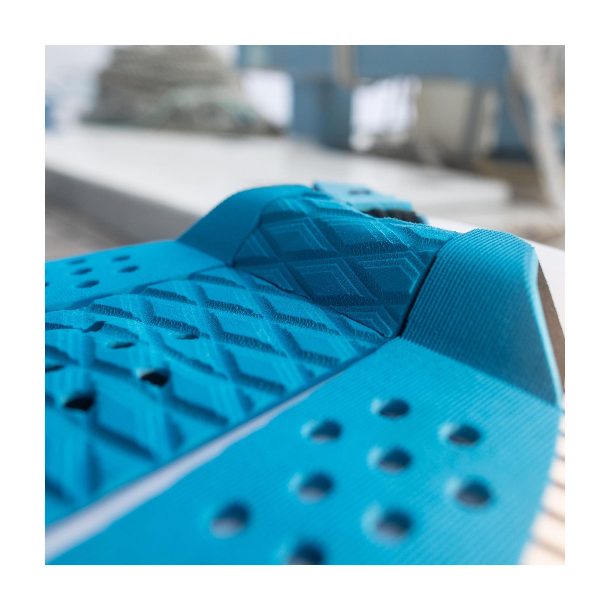 ROAM Footpad Deck Grip Traction Comp Pad Turquoise