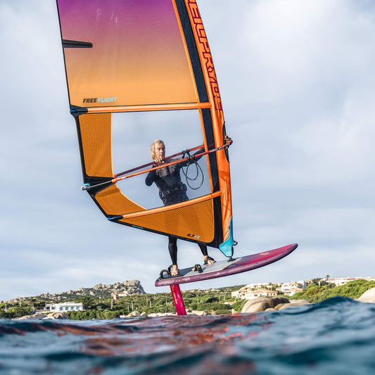 windsurfing sail Neilpryde FreeFlight 2024