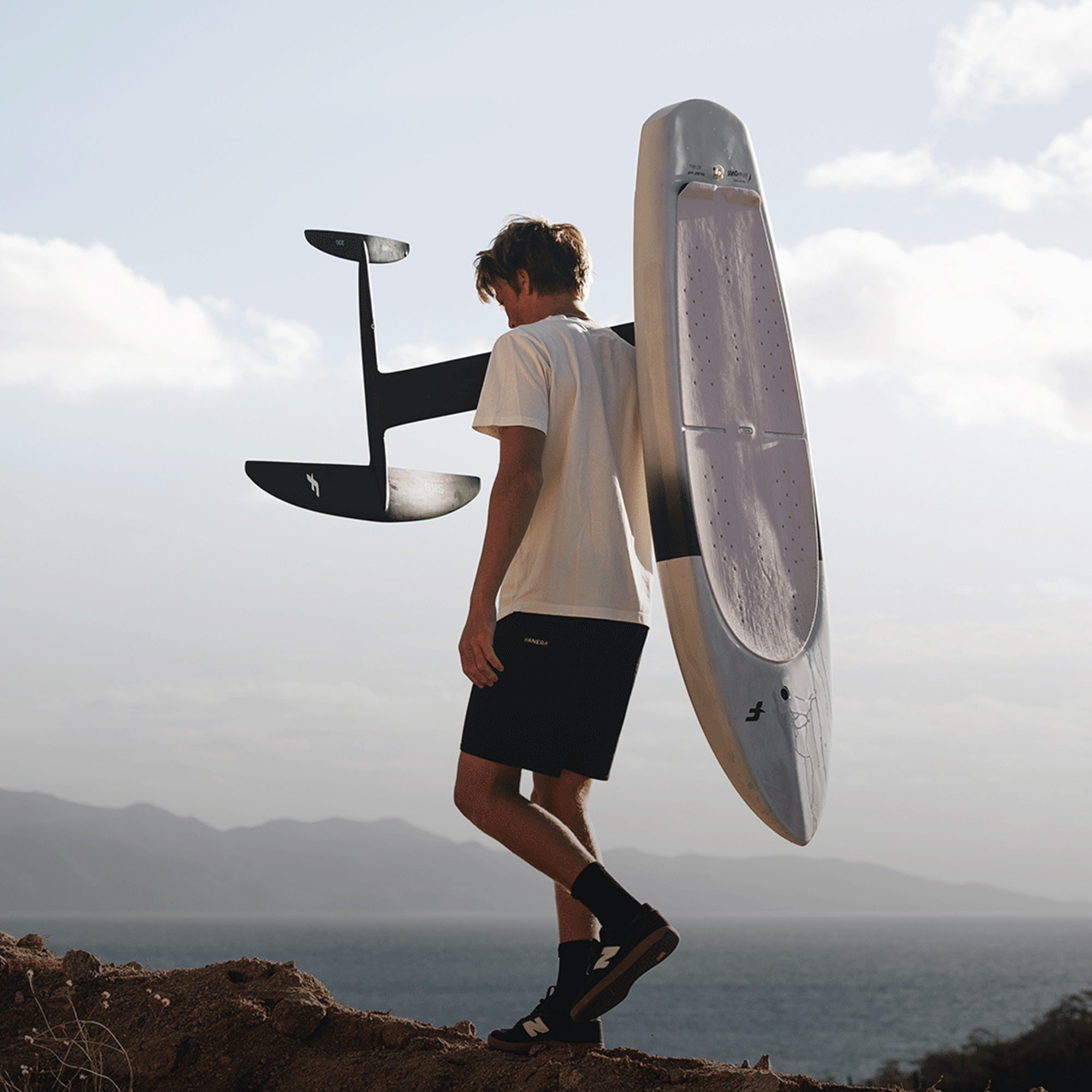 wingfoil board f-one rocket wing crossover 2025