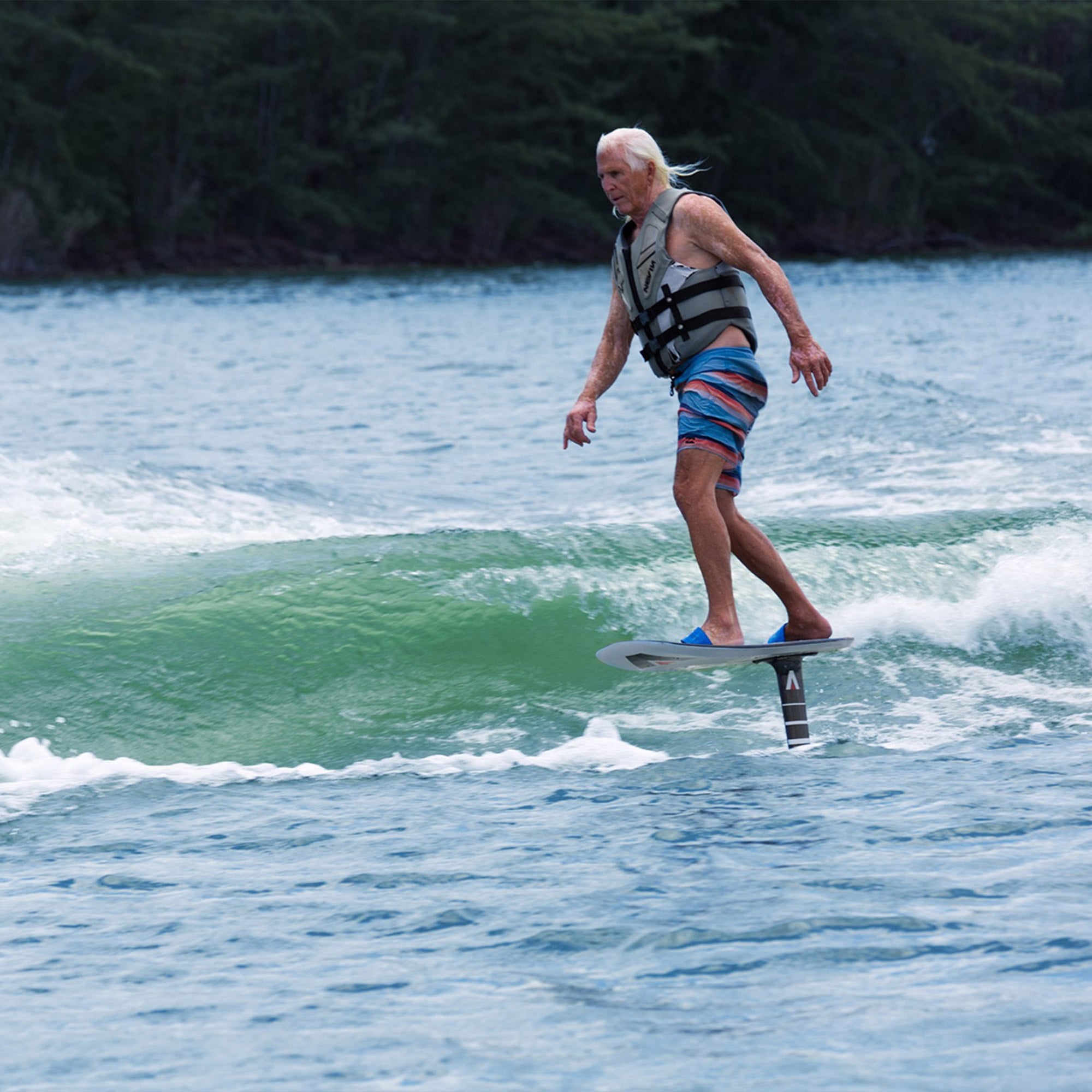 wingfoil surffoil foiling Armstrong Mike Murphy Carbon Pro Frontwing